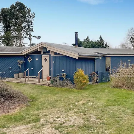 2 Bedroom Cozy In * Stege