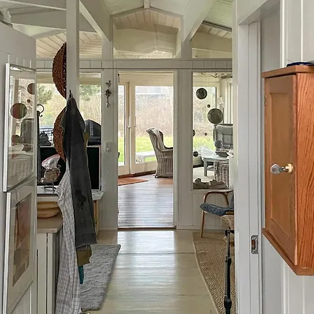 2 Bedroom Cozy In * スタイ
