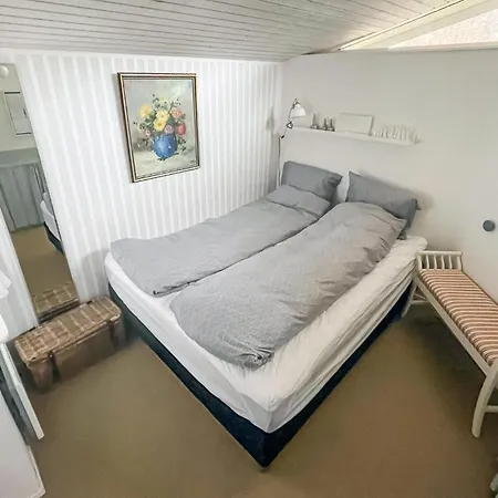 別荘 2 Bedroom Cozy In